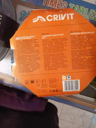 Set Vajilla Camping CRIVIT 33 Piezas