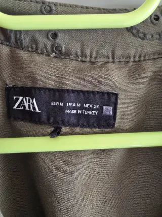 Vestido ZARA verde militar bordado talla XS