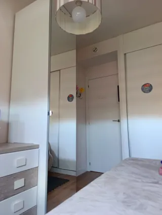 Armario PAX Ikea con espejo blanco