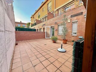 Chalet en venta en Santa Perpètua de Mogoda