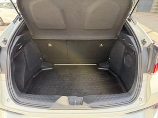 Toyota C-HR 1.8 125H Dynamic Plus