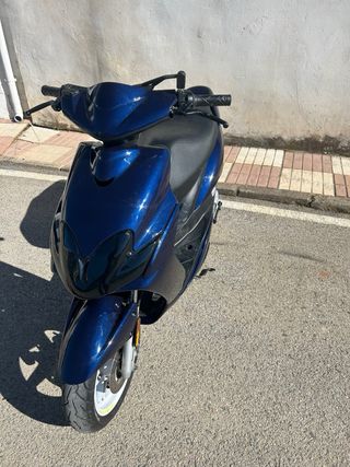 Yamaha Jog RR Azul