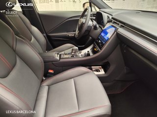 Lexus LBX EMOTION PLUS 2025 REF 9508