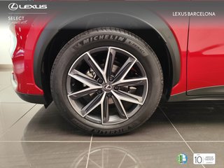 Lexus LBX EMOTION PLUS 2025 REF 9508