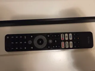 Smart TV PEAQ 40 Negro