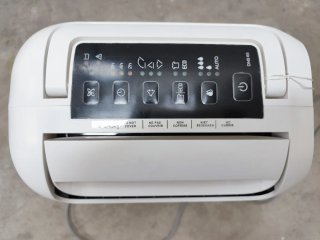 Deshumidificador Premium DE'LONGHI DNS65