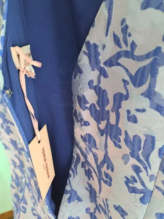 Vestido Teria Yabar floral azul talla L