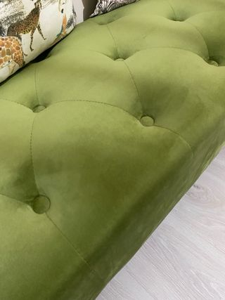 Banco Chester y Cuadro Africana