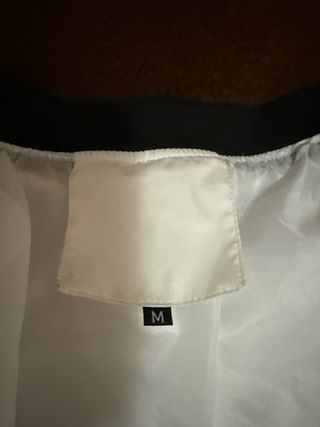 Chaqueta chico blanca y negra