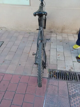 Bicicleta MTB 26 Negra