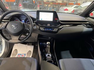 Toyota C-HR nuevo