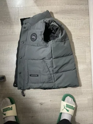 Chaleco Canada Goose Gris Oscuro