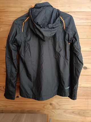 Sudadera Puma Color Negro, Gris y Naranja Talla S.