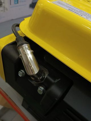 Generador Genyx 700W Gasolina- F1