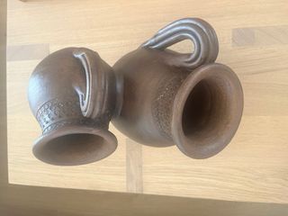 Jarrón de barro para plantas