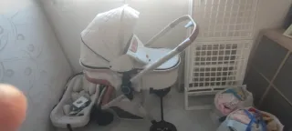 Carro con cuco y capazo nuevo a estrenar