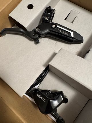 Freni Sram Level Ultimate Stealth