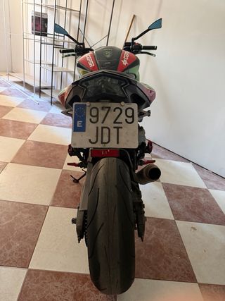 Kawasaki Z800 Negra y Verde