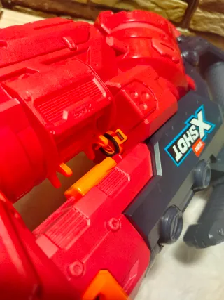 XSHOT Lanzador X-Shot Excel Crusher con 46 dardos