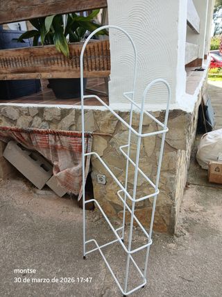 Botellero garrafas agua blanco