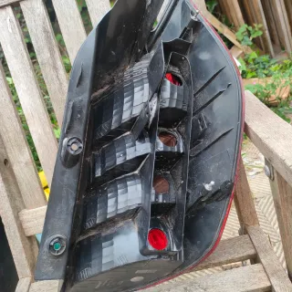 Piloto trasero derecho Renault Scenic II