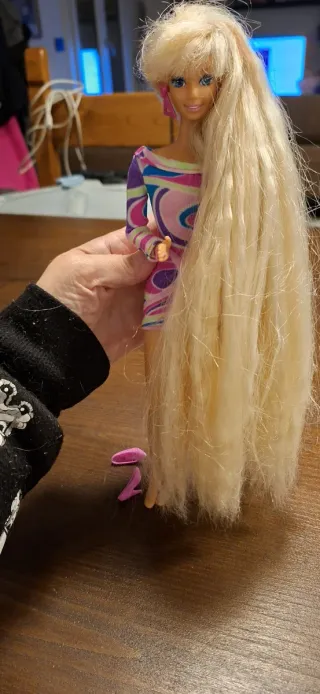 Barbie Totally Hair