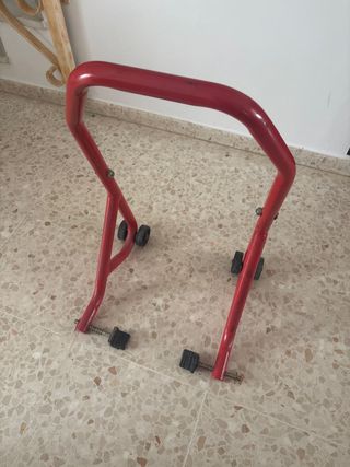 Soporte moto rojo