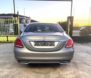 Mercedes-Benz Clase C 200d