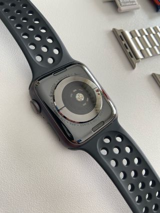 Apple Watch Series 5 Nike 44mm Negro/Gris