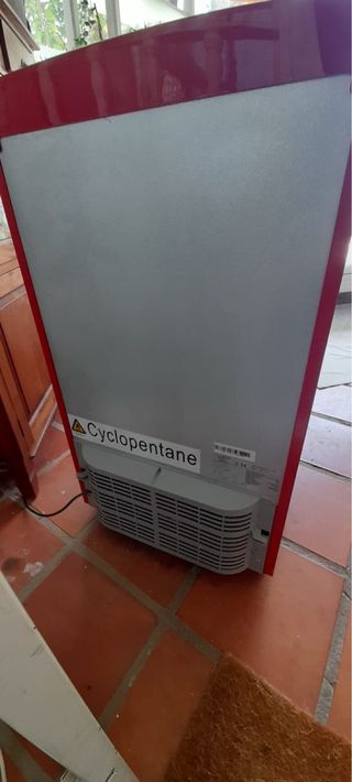 Nevera roja vintage Klarstein