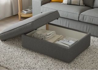 Reposapiés KIVIK Tibbleby gris Ikea