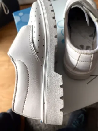 Zapato Sanitario Velcro 37