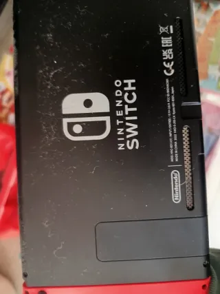 Nintendo Switch + 6 giochi e accessori