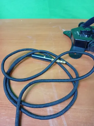 Micrófono de pecho militar