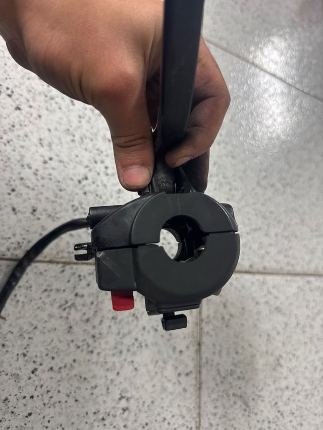 Piña Izquierda Derbi GPR 49