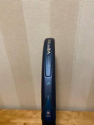 Pala de pádel Bullpadel Vertex 02