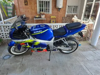 Suzuki GSXR 600 GP 2004 ITV 2027