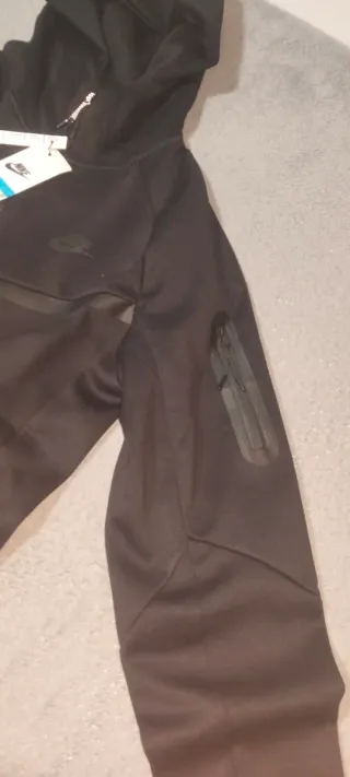 Chaqueta Nike Tech Fleece Negra Talla M