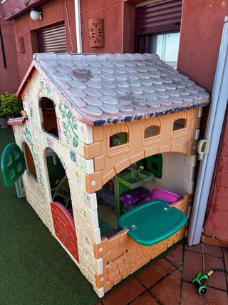 Casita de juguete FEBER