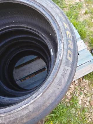 4 Neumáticos Pirelli P Zero RA 235/40 R18