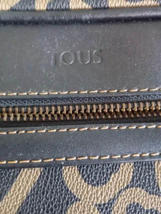 Bolso Tous Negro y Dorado Impecable