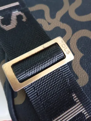 Bolso Tous Negro y Dorado Impecable