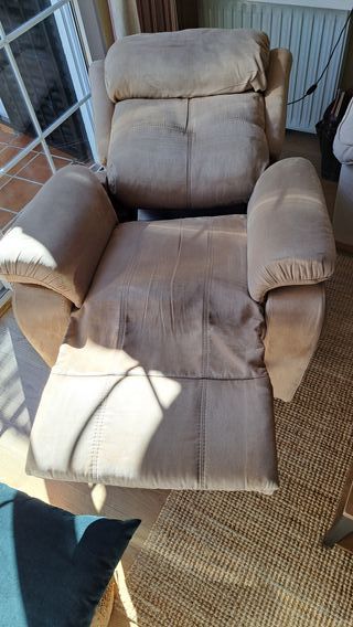 Sillón relax manual beige