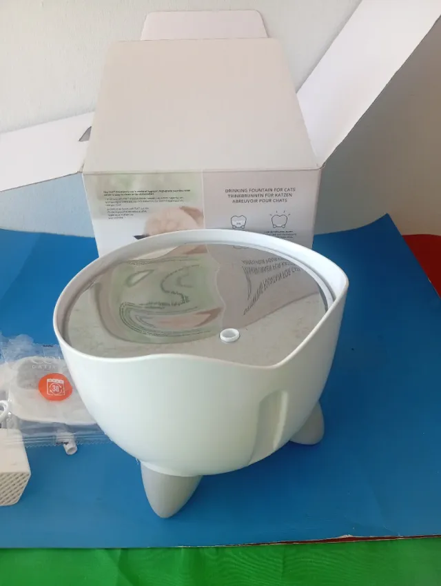 Fuente de agua para gatos Pixi Catit