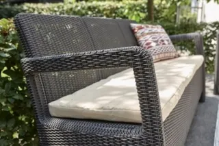 Conjunto jardín Keter sofá 3 plazas + mesa