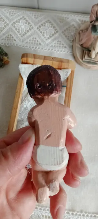 Cuna Niño Jesús y Figuras Comunión Antiguas