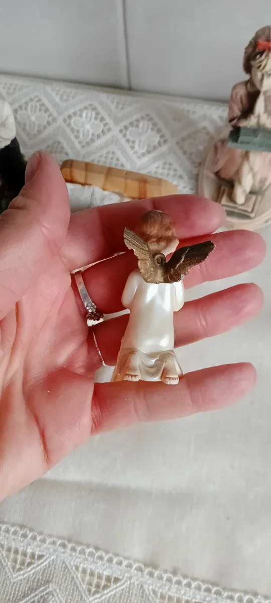 Cuna Niño Jesús y Figuras Comunión Antiguas