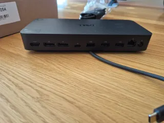 Dell Docking Station + Cargador 120W