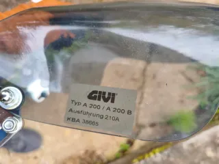 Cúpula Givi A200/A200 B