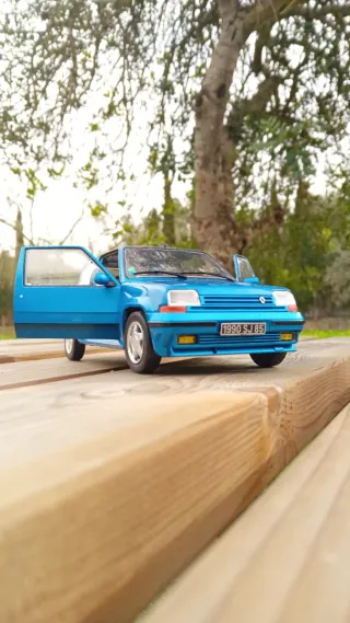 Solido 1/18 Renault 5 GT Turbo MK2 Azul